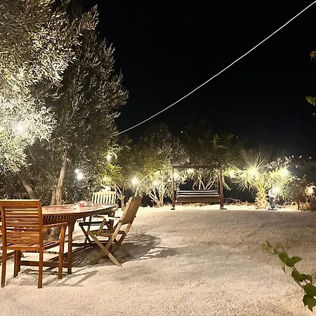 Case de vacanță Feri Alanya